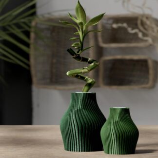 Lucky Bamboo Vase - 3D printed ribbed vase for lucky bamboo